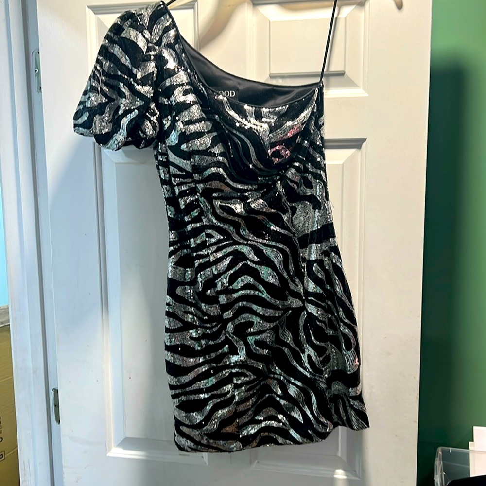 Sequence dress